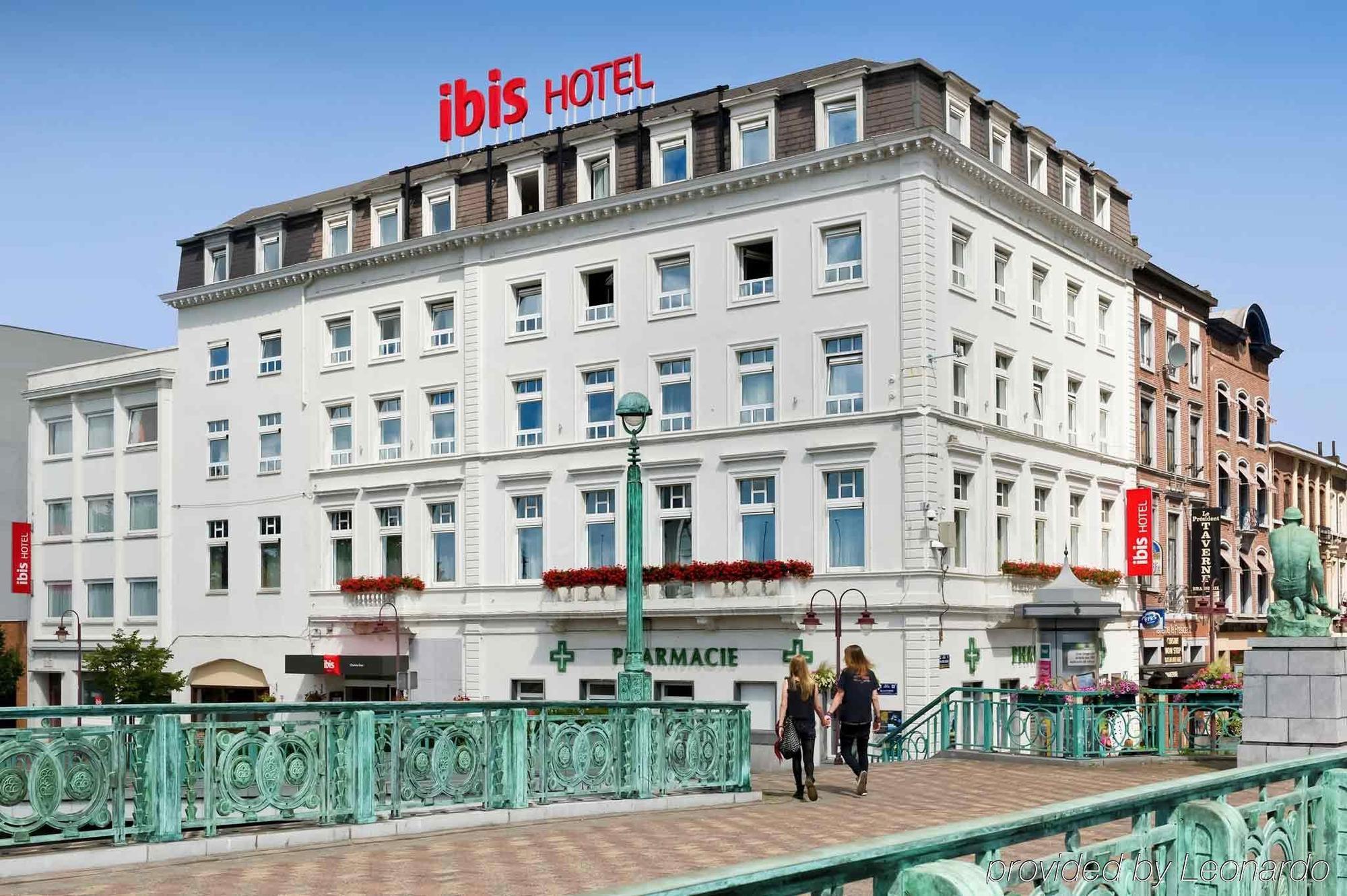 Ibis Charleroi Centre Gare Hotel Bagian luar foto